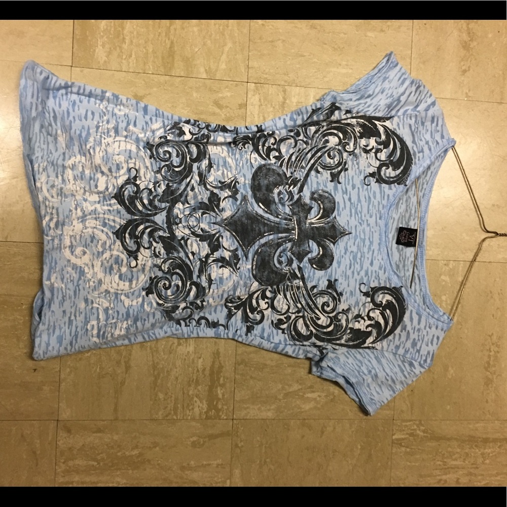 Blue t shirt